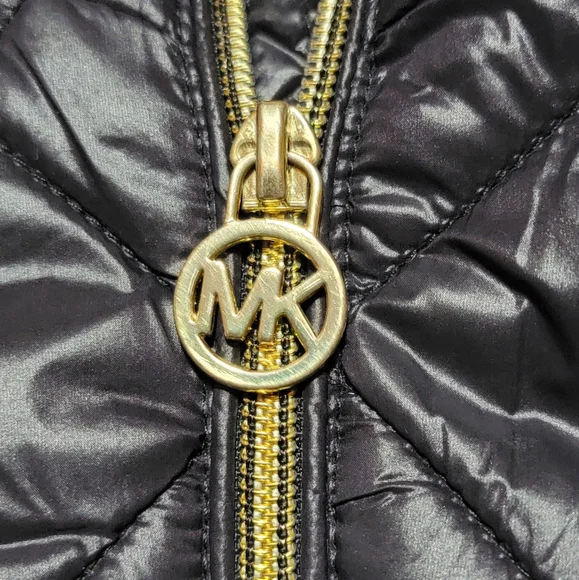 MICHAEL MICHAEL KORS Girls Black & Leopard Print Down Jacket